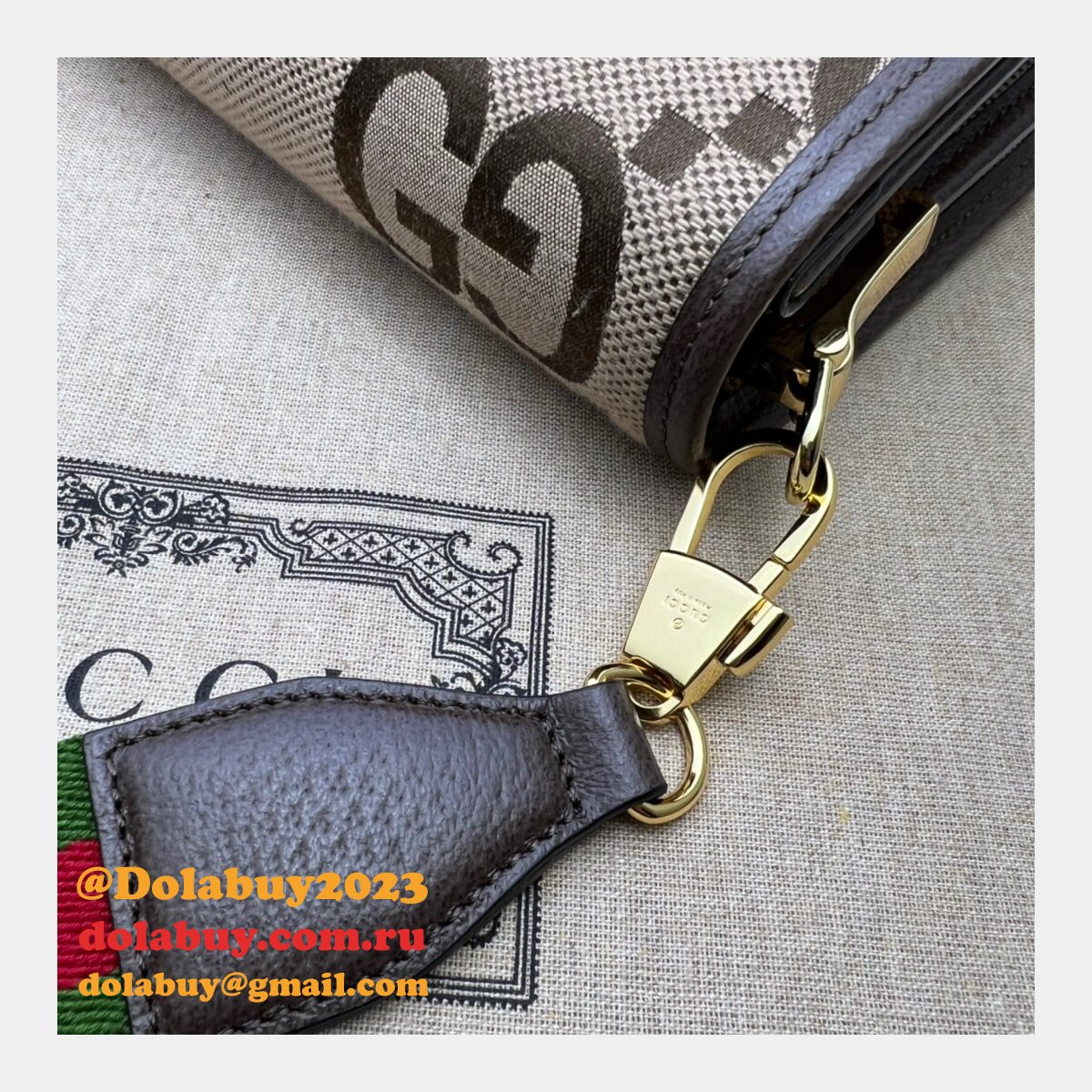 G*u*i high quality replica jumbo gg canvas shoulder 699438 bag