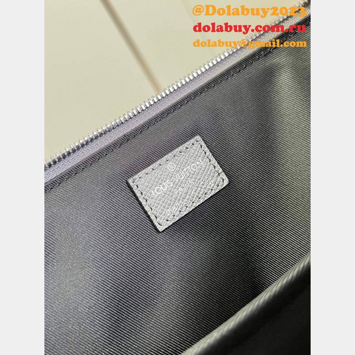 Louis Vuitton Copy Slim Briefcase Taiga Leather M30810 Men Bag