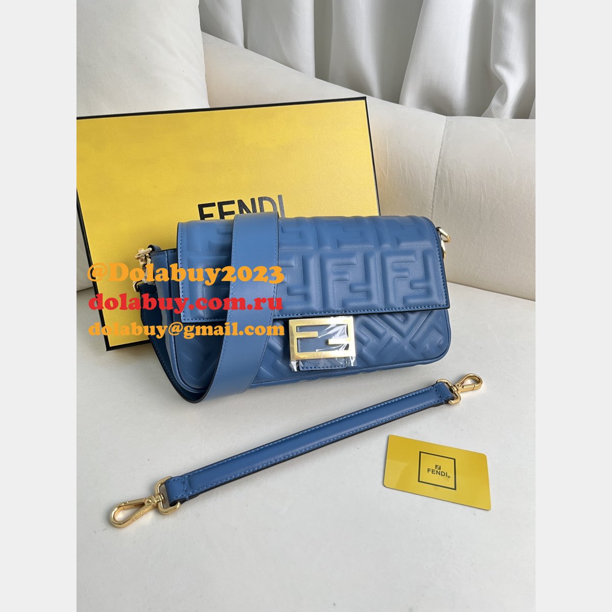 7 star F**di iconic baguette medium bag 211