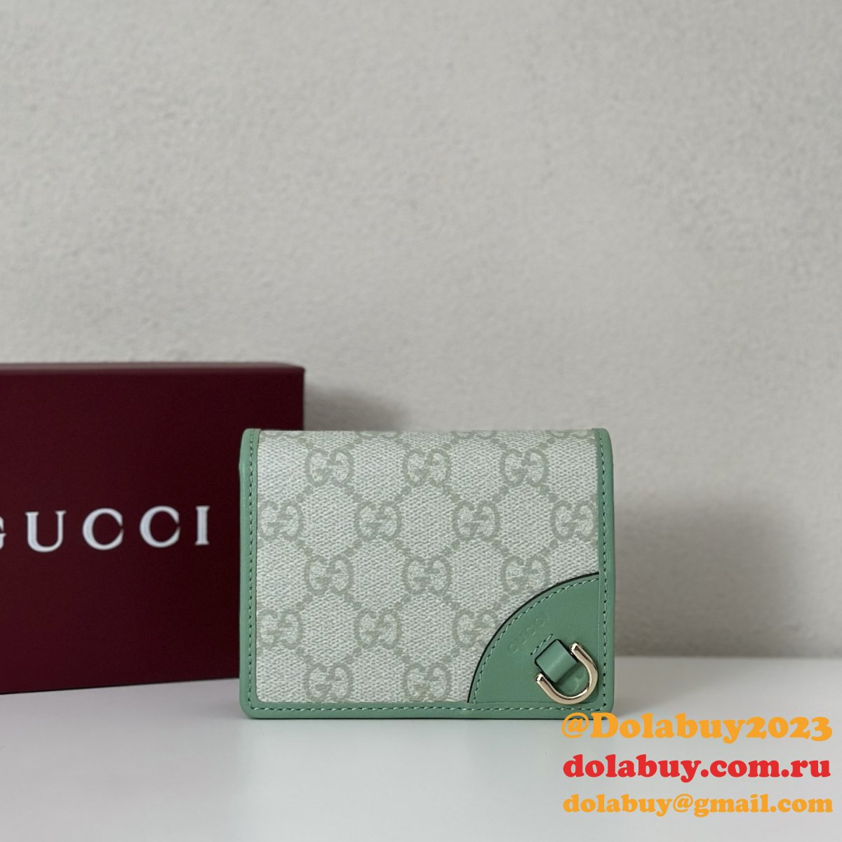 G*u*i inspired gg emblem compact wallet 820692/621887 bag