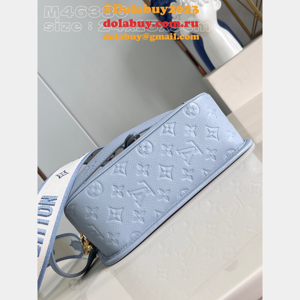 diane inspired blue m46386 monogram empreinte l0vis Vvtt0n replica bag