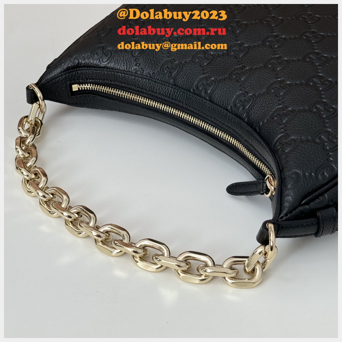 knockoff G*u*i gg emblem medium shoulder chain 820453 black bag