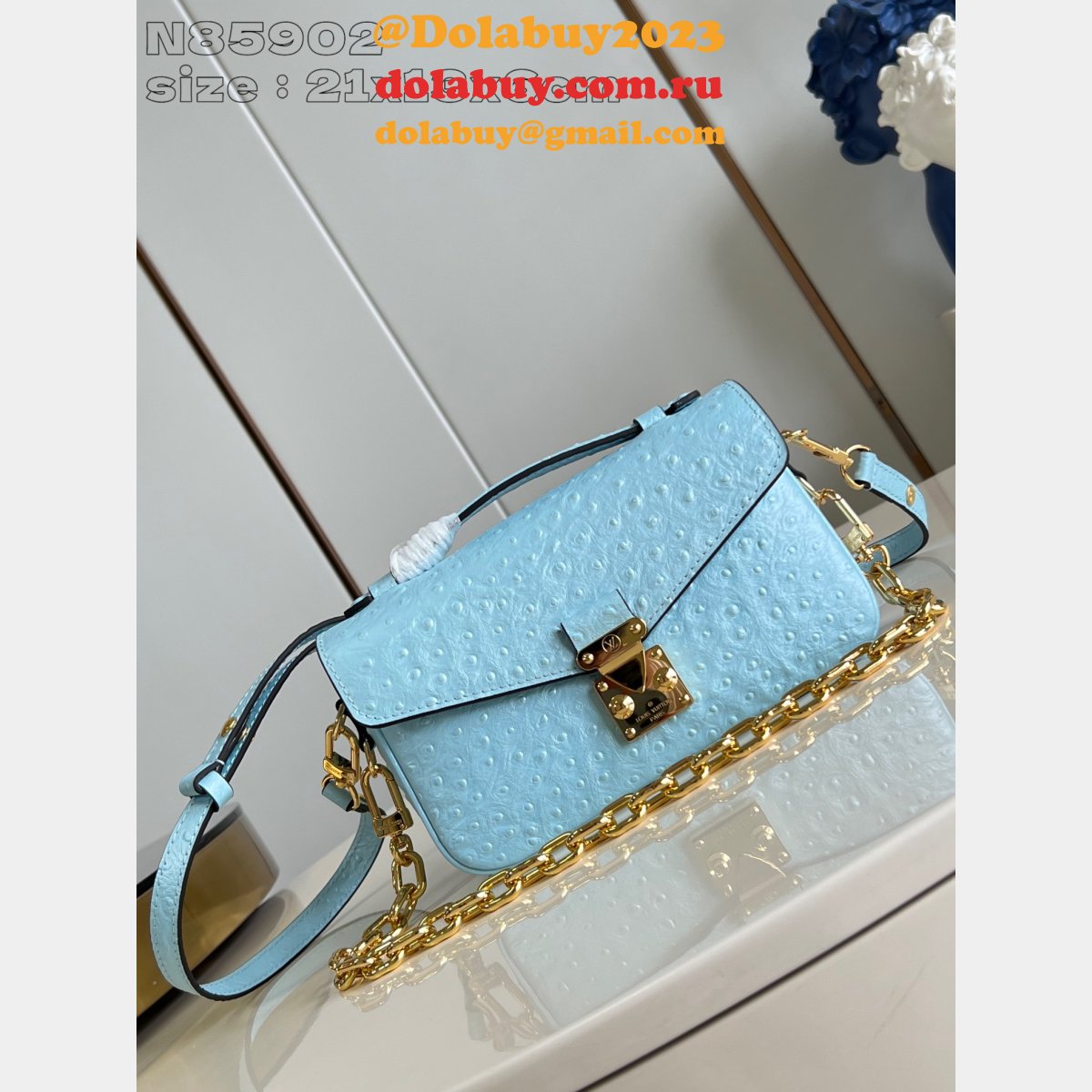 LV N85902 Pochette Métis East West Louis Vuitton Replica Bag