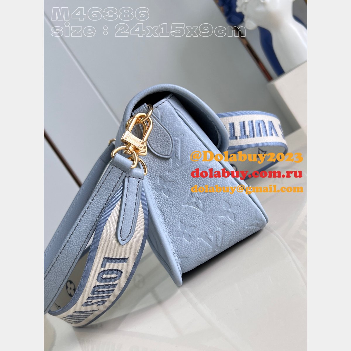 diane inspired blue m46386 monogram empreinte l0vis Vvtt0n replica bag