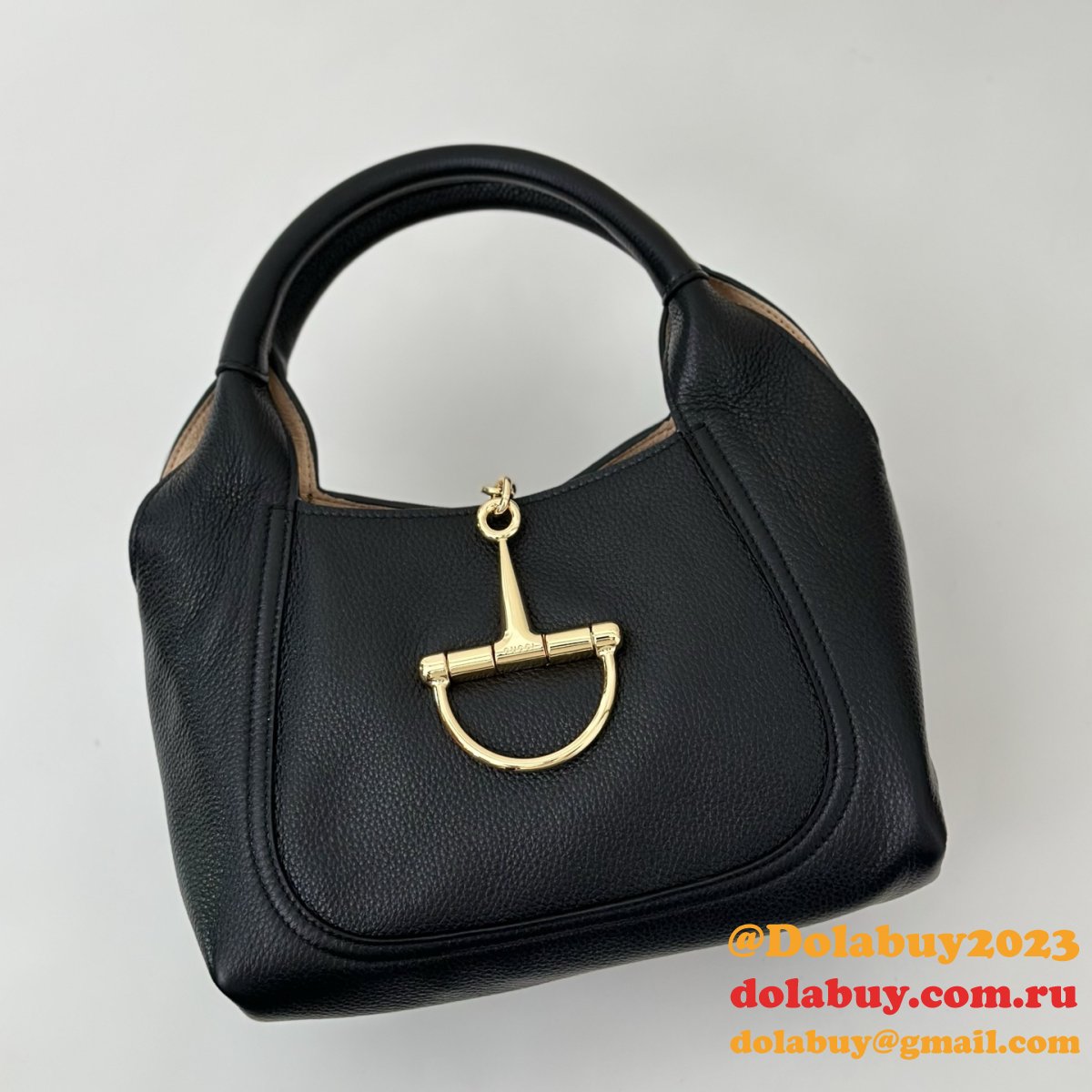 duplicate 837467 G*u*i softbit small shoulder aaa+ black bag
