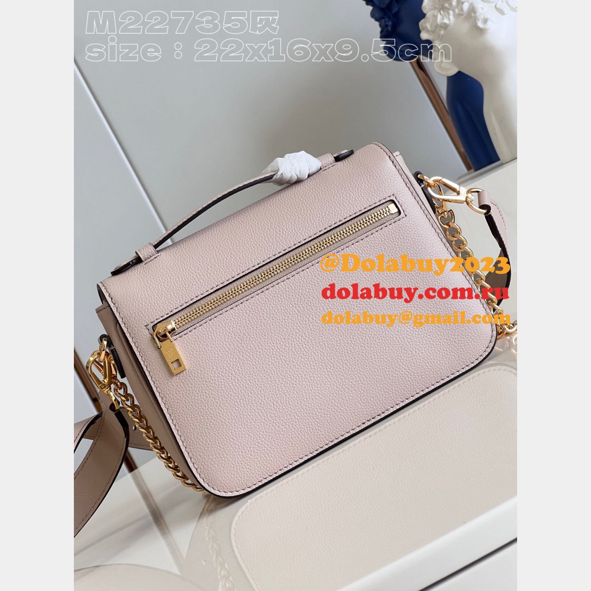 Luxuryin Focuses Oxford Lockme Louis Vuitton Replica M22735 Bag