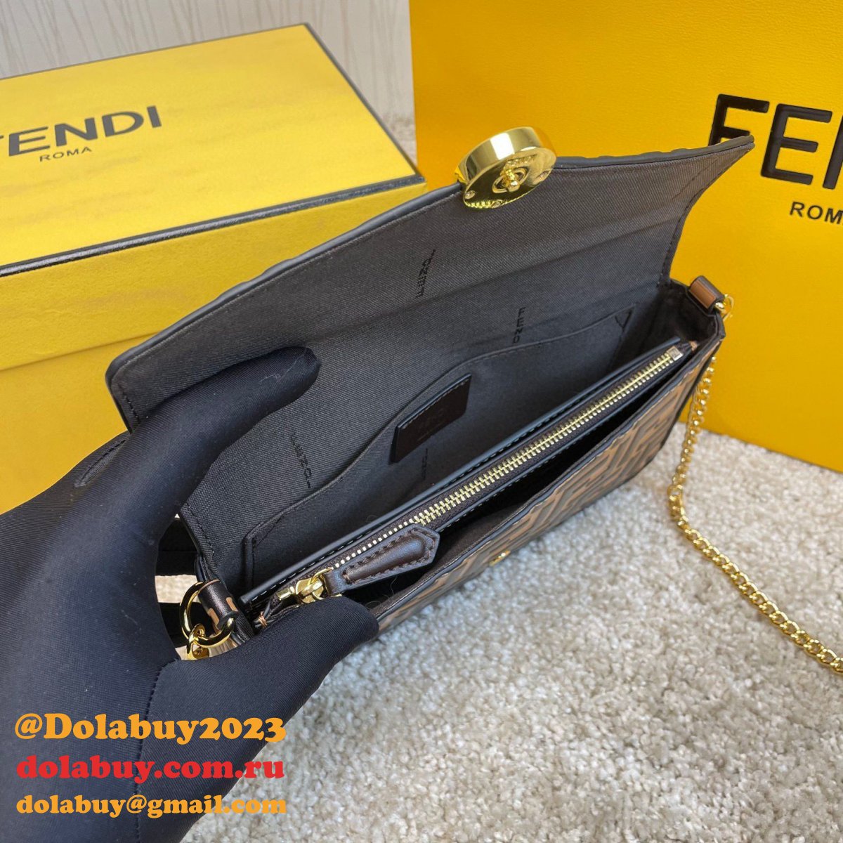 F**di best fashion 212200 maca embossing apricot bags