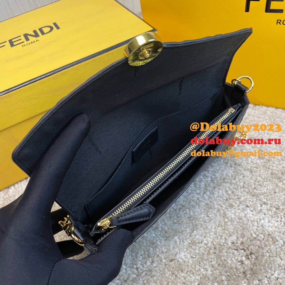F**di best fashion 212200 maca embossing black bags
