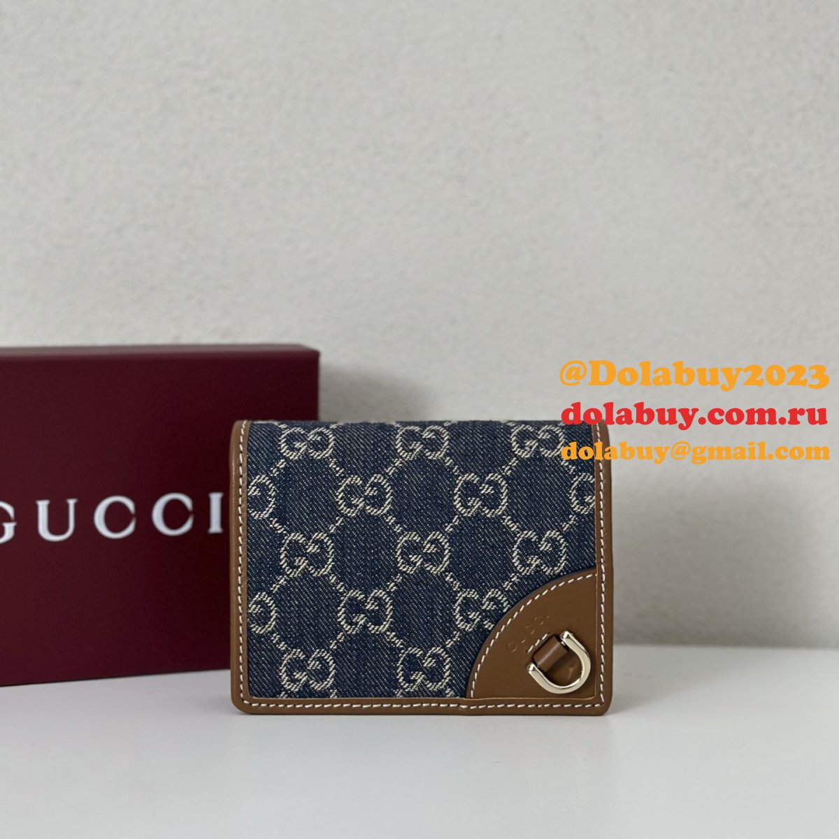 G*u*i inspired gg emblem compact wallet 820692/621887 bag